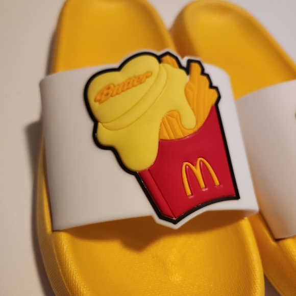 BTS x Mcdonald's Melting Butter Slides Sandles - Picture 5 of 16